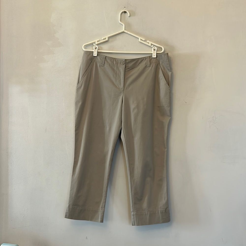 Tommy Bahama cropped khaki pants Ellery fit Regular rise Size 14 New